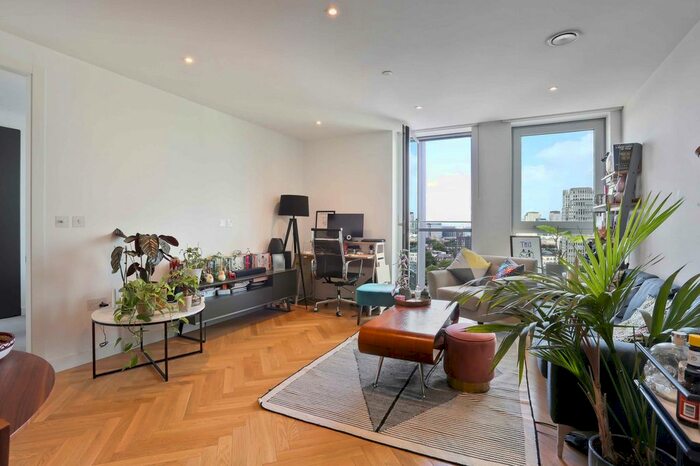 1 Bedroom Flat To Rent In Southwark Bridge Road, London, SE1