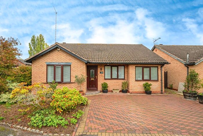 2 Bedroom Detached House For Sale In Bridgetown Road, Stratford-upon-Avon, CV37