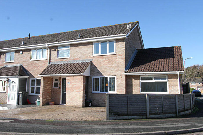 3 Bedroom End Of Terrace House For Sale In Brookfield Walk, Clevedon, BS21