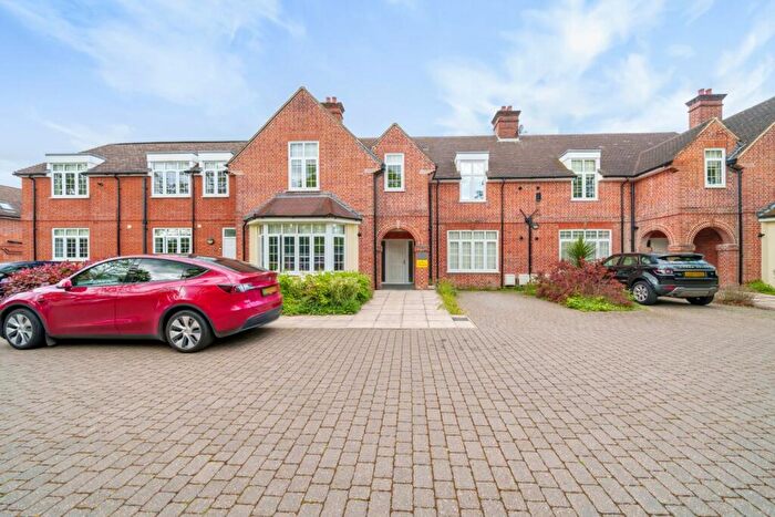 2 Bedroom Flat To Rent In Seymour Road, Southampton, Hampshire, SO16