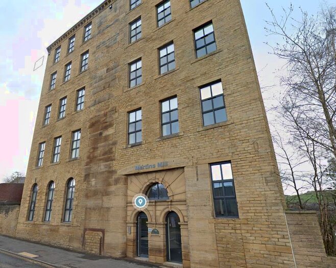 1 Bedroom Apartment To Rent In Pellon Lane, Halifax, HX1