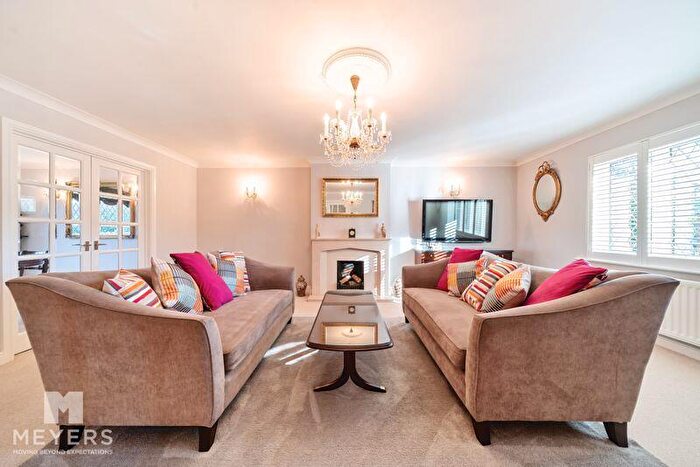 5 Bedroom Detached House For Sale In Springdale Road, Corfe Mullen, BH21