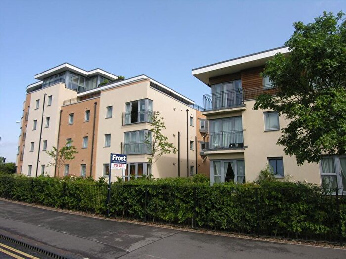 2 Bedroom Garage / Parking To Rent In Pavilions, Clarence Road, Windsor, SL4