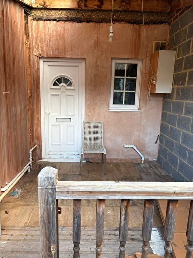 Property To Rent In Marsh Road, Leagrave, Luton, LU3