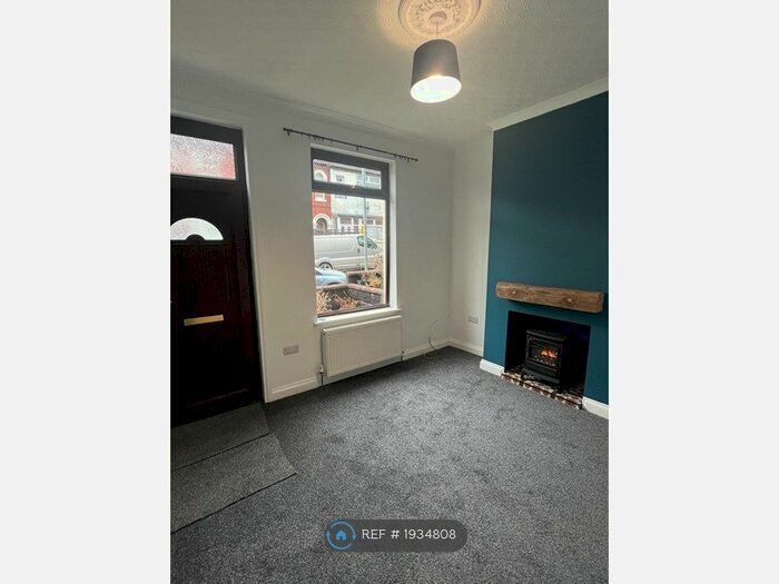 2 Bedroom Terraced House To Rent In Heaton Terrace, Newcastle-Under-Lyme, ST5