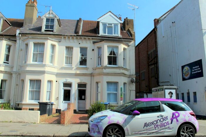 1 Bedroom Flat To Rent In Rowlands Road, Worthing, BN11