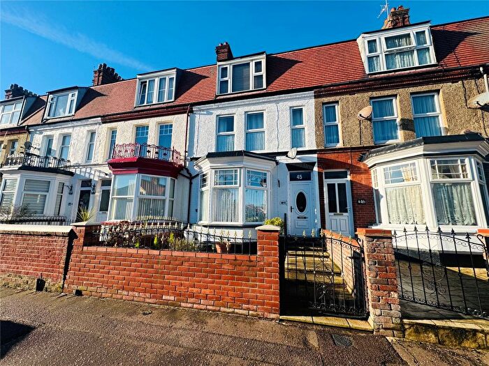 7 Bedroom Terraced House For Sale In North Denes Road, Great Yarmouth, Norfolk, NR30