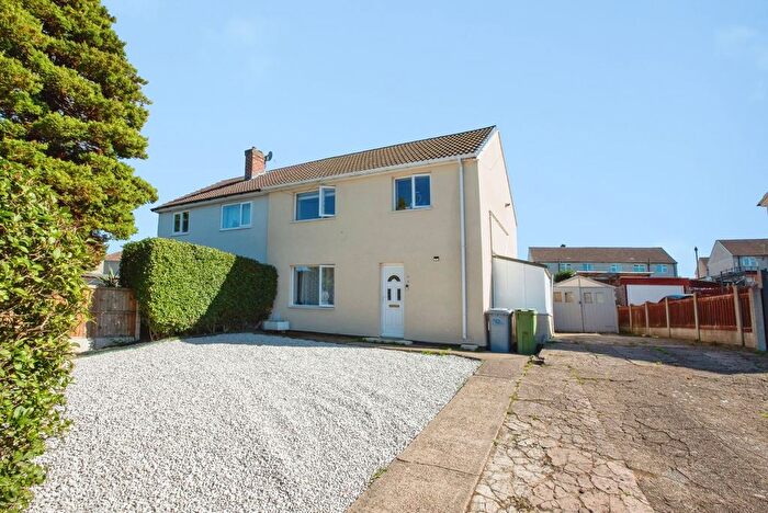 3 Bedroom Semi-Detached House For Sale In Tudor Crescent, Rainworth, Mansfield, Nottinghamshire, NG21