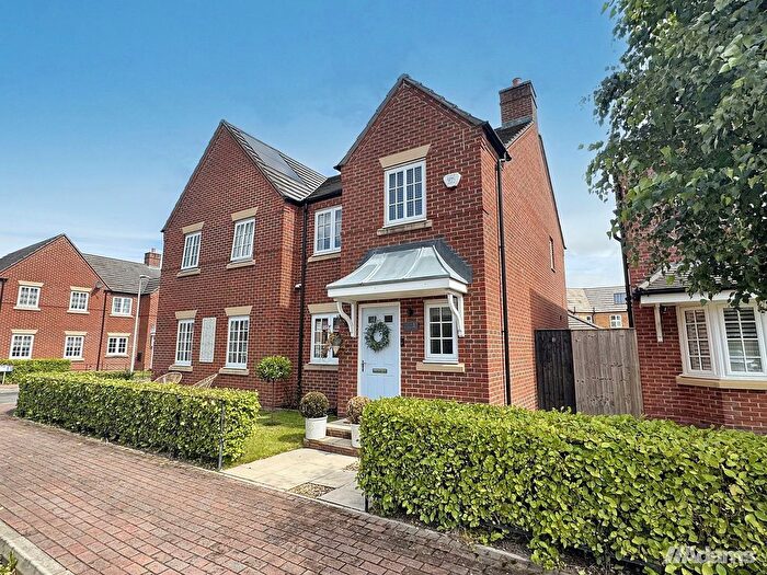 3 Bedroom Semi-Detached House For Sale In Actons Wood Lane, Sandymoor, WA7