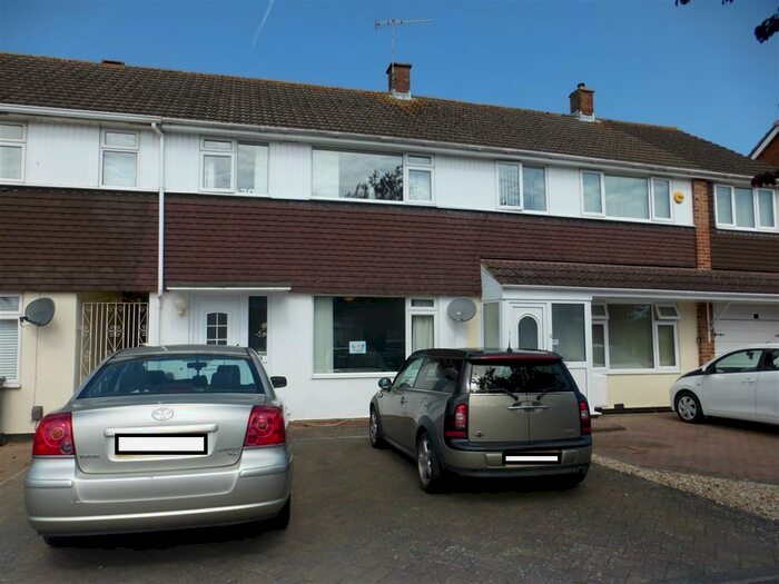 3 Bedroom House To Rent In Thames Avenue, Swindon, SN25