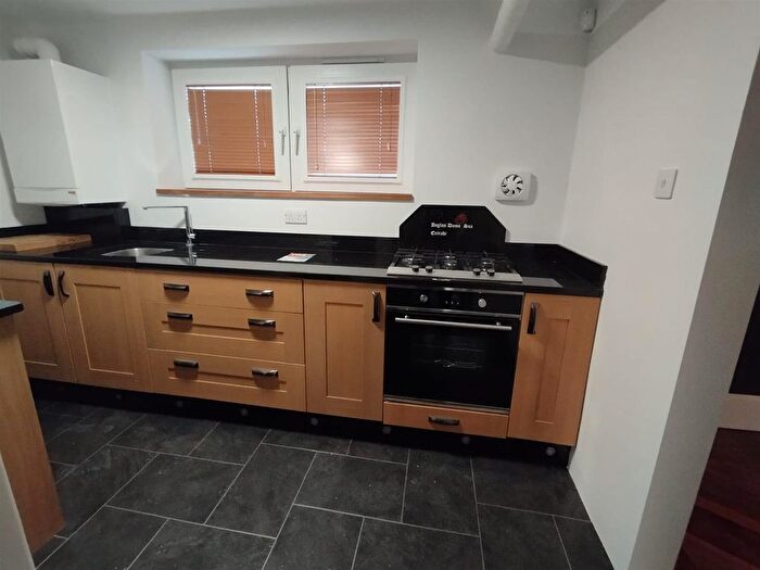 1 Bedroom Flat To Rent In Raphael Close, Coventry, CV5