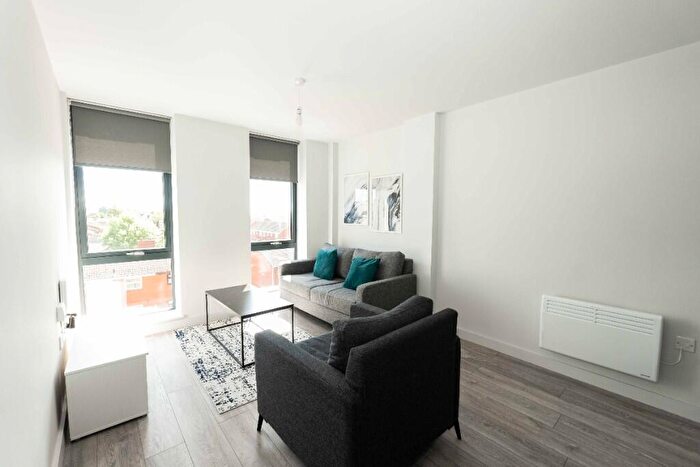 1 Bedroom Apartment To Rent In Neptune Place, Liverpool, Merseyside, L8