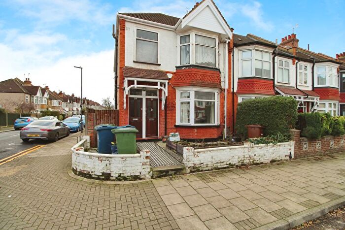 2 Bedroom Maisonette To Rent In Sussex Road, Harrow, HA1
