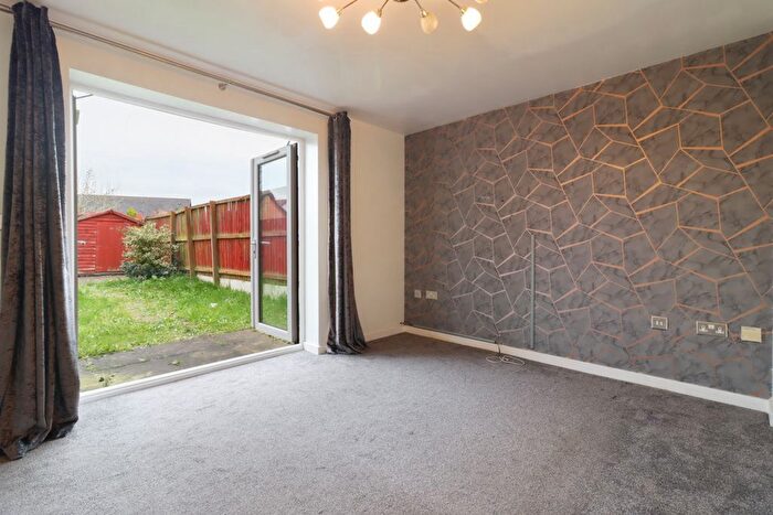 2 Bedroom Terraced House For Sale In Oak Road, Thurnscoe, Rotherham, S63
