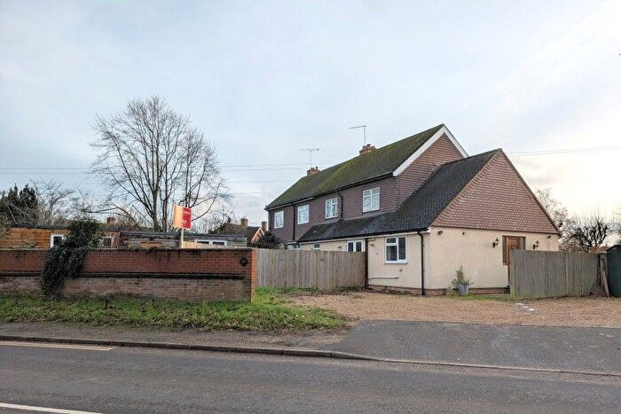 4 Bedroom Semi Detached House To Rent In Ripley, Surrey, GU23