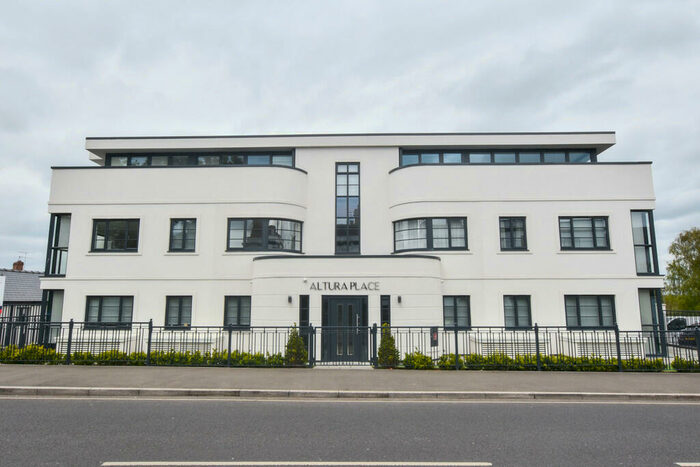 2 Bedroom Apartment To Rent In Altura Place, Dunmow, CM6