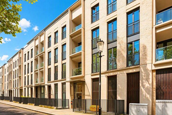 2 Bedroom Flat For Sale In Bonchurch Road, London, W10
