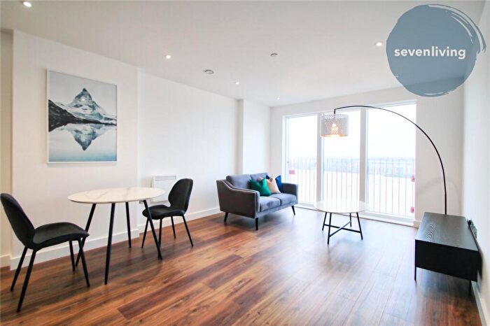 1 Bedroom Apartment To Rent In The Grand Exchange, Market Street, Bracknell, Berkshire, RG12