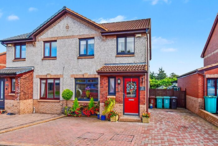 3 Bedroom Semi-Detached House For Sale In Callander Road, Cumbernauld, G68