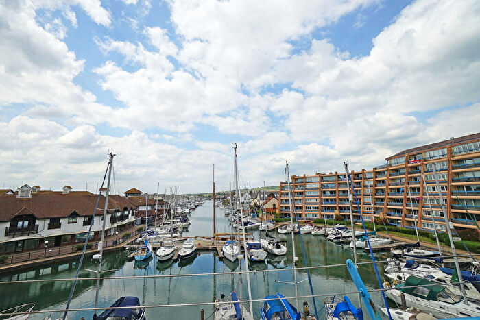 2 Bedroom Apartment To Rent In Oyster Quay, Port Solent, PO6