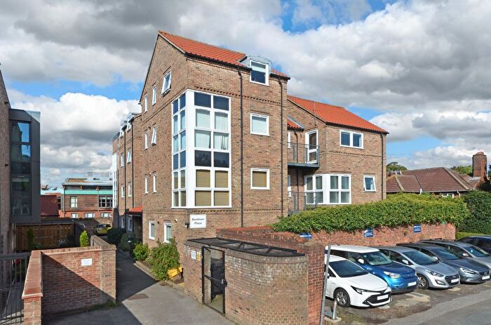 2 Bedroom Flat For Sale In Bootham Place, Bootham Row, York, YO30
