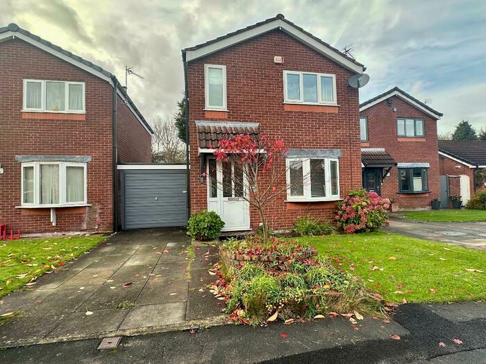 3 Bedroom Detached House To Rent In Laleham Green, Bramhall, Stockport, SK7