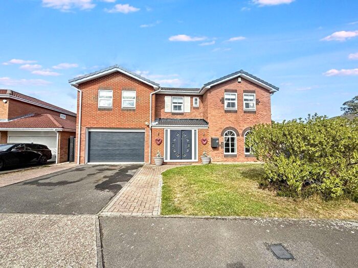 6 Bedroom Detached House For Sale In Windsor Court, Cramlington, NE23