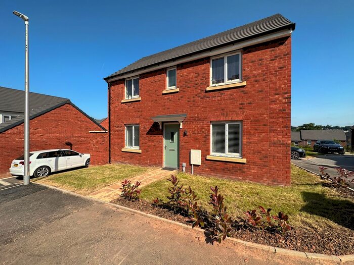 3 Bedroom Detached House To Rent In Sybil Mead, Exeter, EX1