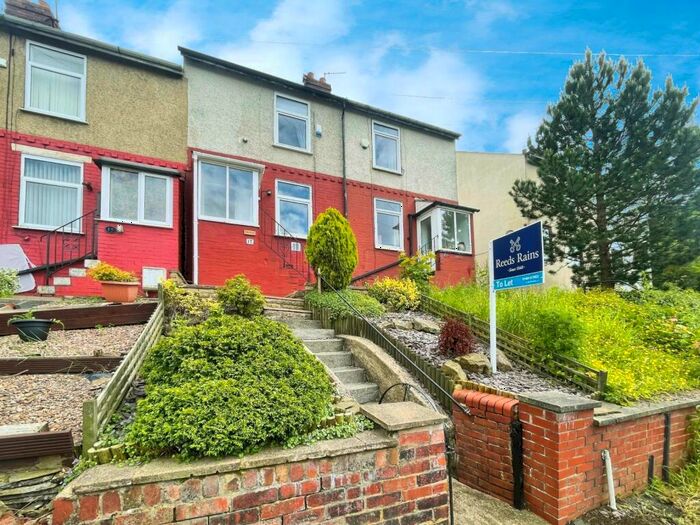 2 Bedroom Terraced House To Rent In Holme Avenue, Huddersfield, Kirklees, HD5