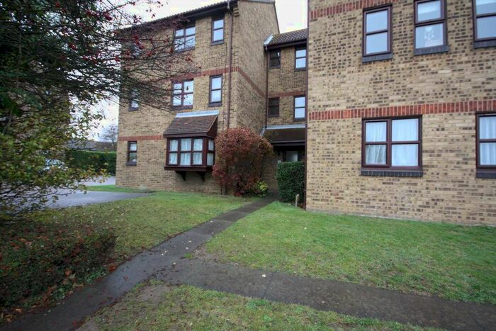 Studio To Rent In Frobisher Way, Shoeburyness, SS3