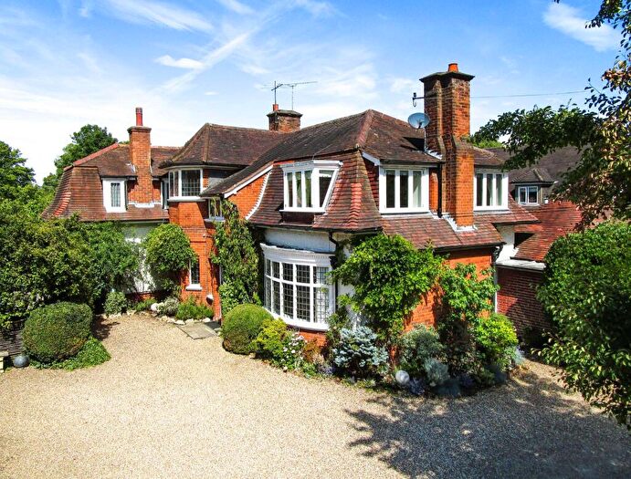 4 Bedroom Property For Sale In Ridgemount Road, Sunningdale, SL5