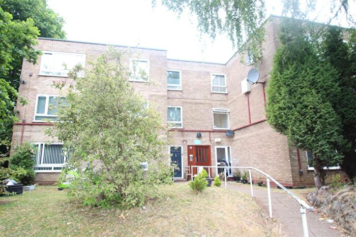 2 Bedroom Apartment To Rent In Old Abbey Gardens, Metchley Lane, Harborne, B17