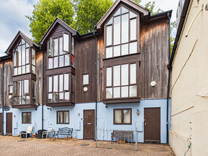 3 Bedroom Town House For Sale In Belgrave Road, Torre, Torquay, TQ2