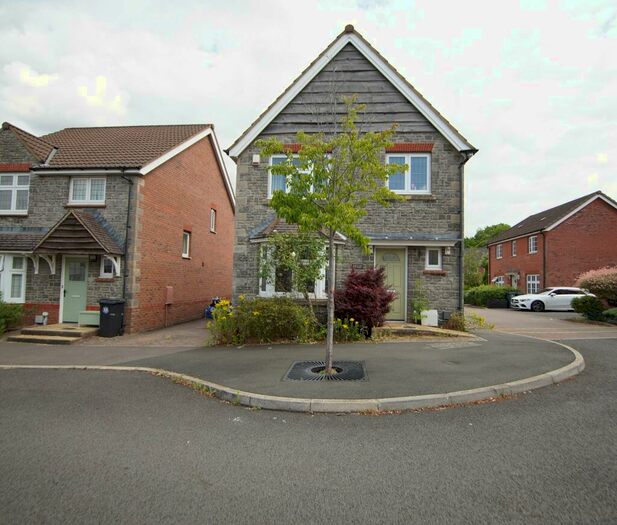 3 Bedroom Detached House To Rent In Leader Street, Cheswick Village, Bristol, BS16