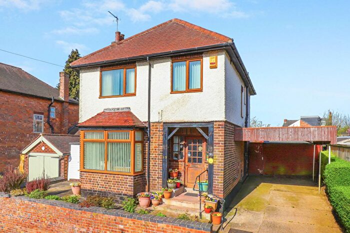 3 Bedroom Detached House For Sale In Kelvin Road, Nottingham, NG3