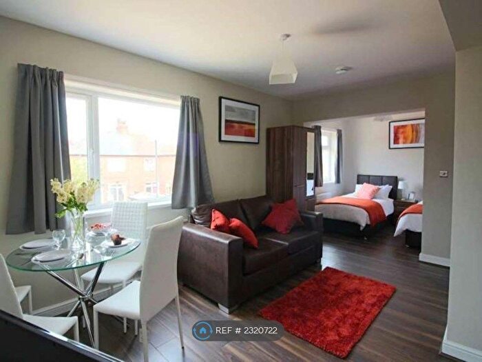 1 Bedroom Flat To Rent In St. .Helens Road, Doncaster, DN4