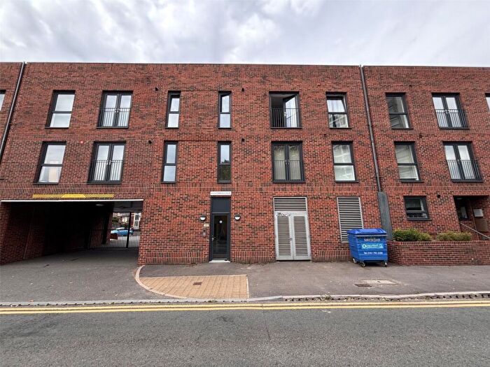 2 Bedroom Apartment For Sale In Silk Street, Salford, Greater Manchester, M3