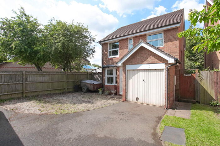 3 Bedroom Detached House For Sale In Princethorpe Drive, Banbury, OX16