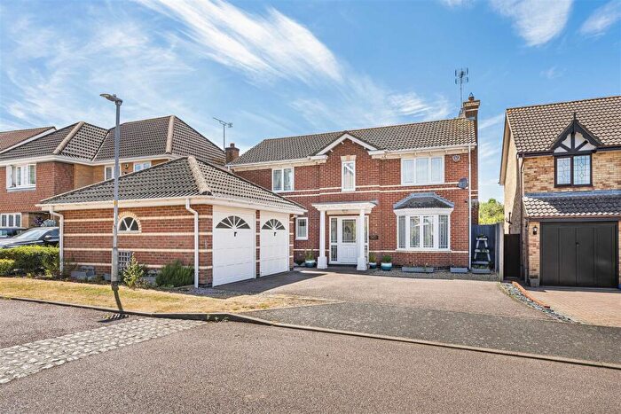 4 Bedroom Detached House For Sale In Brook Lane, Towcester, NN12