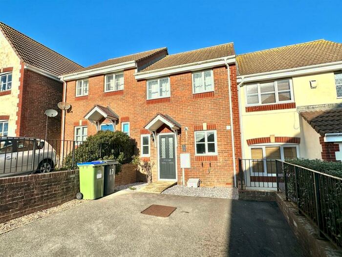 2 Bedroom Terraced House To Rent In Harbour View Road, Newhaven, East Sussex, BN9