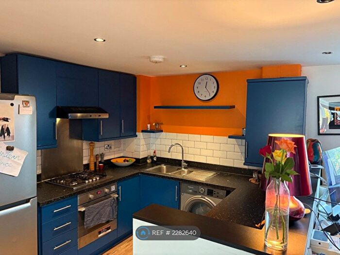 1 Bedroom Flat To Rent In Campion Road, London, E10