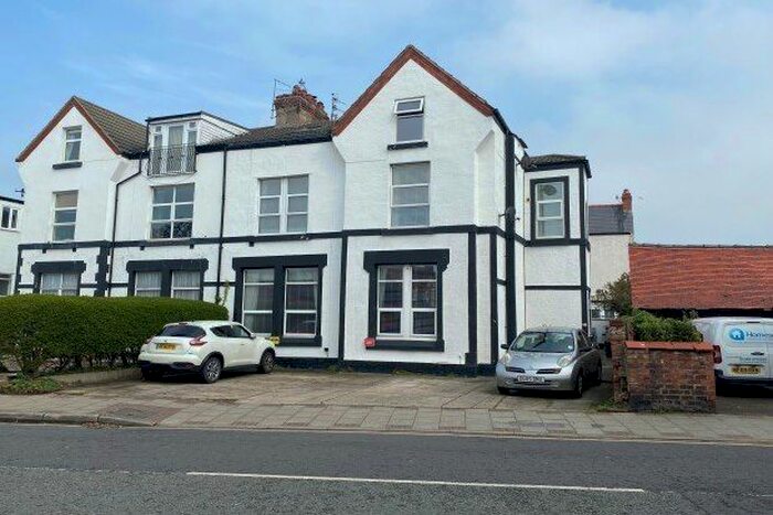 1 Bedroom Flat To Rent In Banks Road, Wirral, CH48