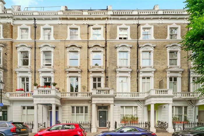 Studio To Rent In Linden Gardens, London, W2