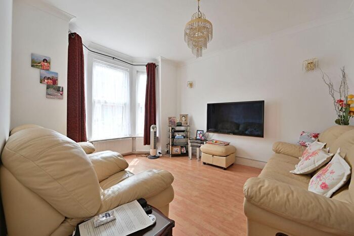 3 Bedroom Terraced House For Sale In Springfield Road, Harrow, HA1