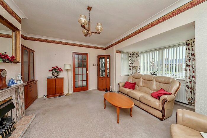 2 Bedroom Detached Bungalow For Sale In Rose Drive, Dereham, NR20