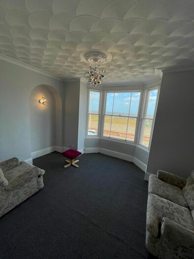 1 Bedroom Studio To Rent In Marine Parade, Suffolk, Lowestoft, NR33