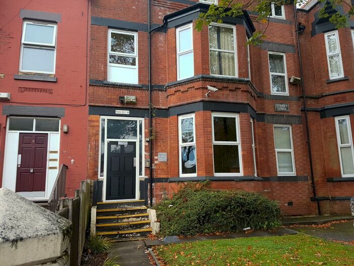 1 Bedroom Flat To Rent In - Birch Lane, Manchester, M13
