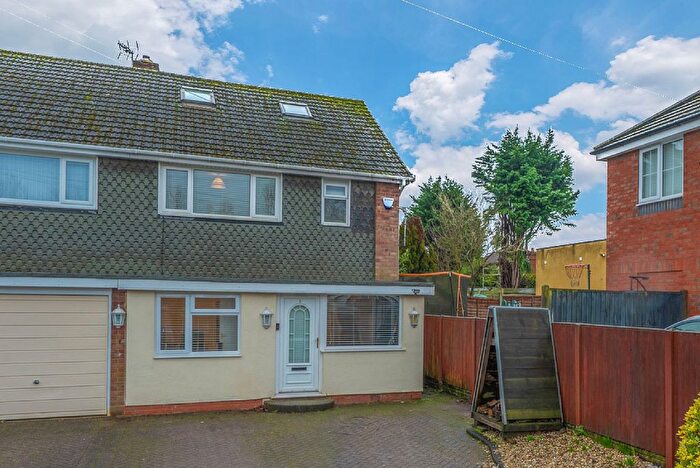 3 Bedroom Semi-Detached House For Sale In Windrush Road, Hollywood, Birmingham, B47