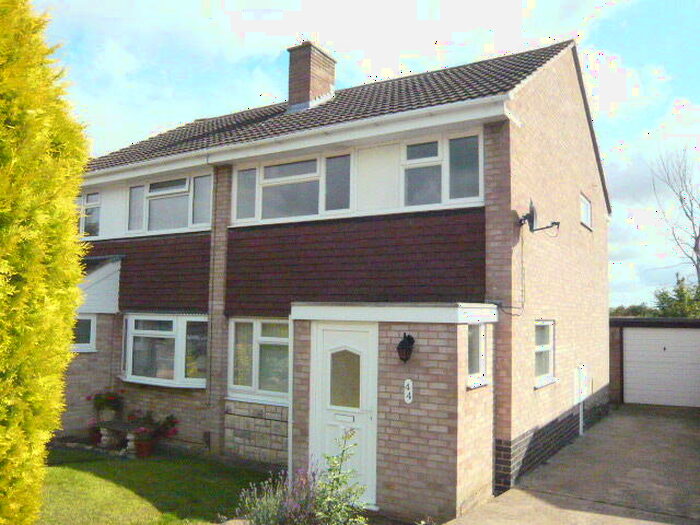 3 Bedroom Semi-Detached House To Rent In Freeby Close, Melton Mowbray, LE13