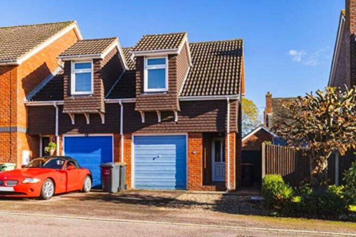 1 Bedroom Apartment To Rent In Coral Close, Eaton Bray, LU6